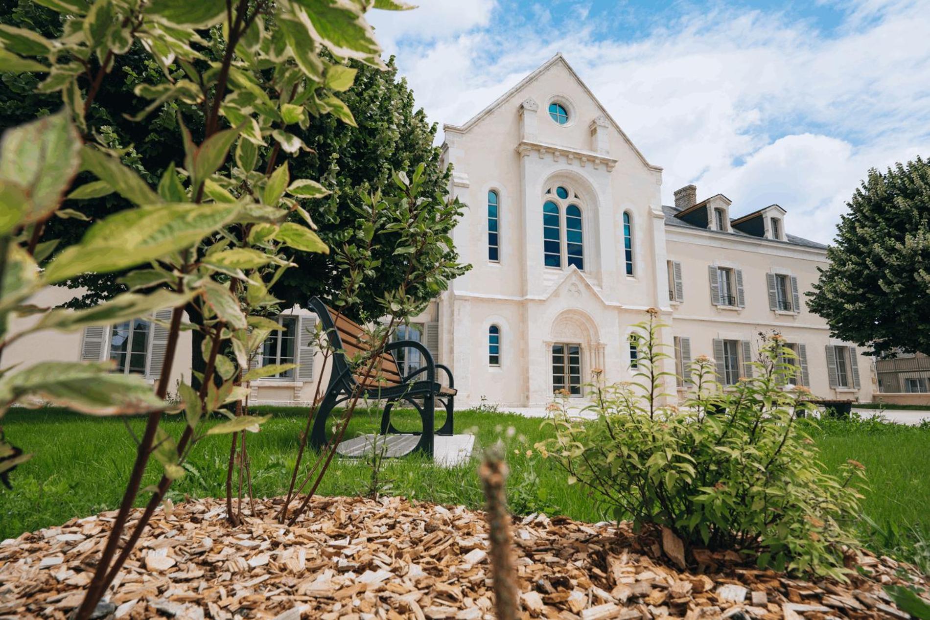 Appart Hotel Saint-Denis Châteauroux Exterior foto